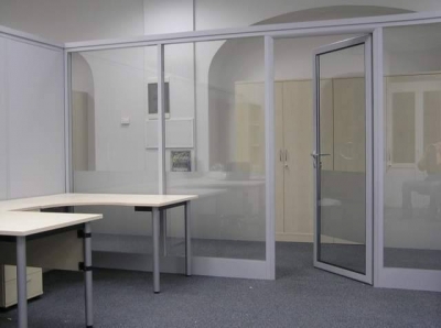 Офисная алюминиевая перегородка