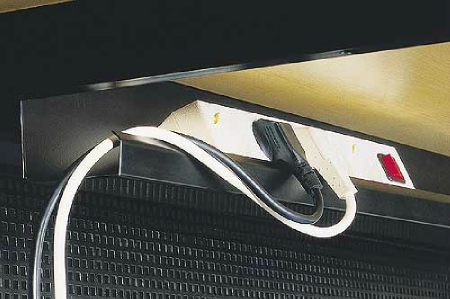 Люк врезной с кабельканалом для столешницы | Фото - 2